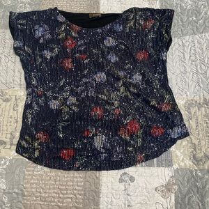 Vici Women Top Sequin Floral